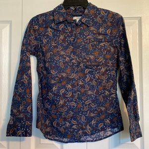 MUST GO—Navy button down paisley shirt. Croft and Barrow. PXS